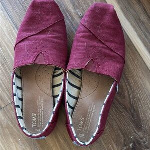 Toms Red Flats Slip-On Shoes with Comfortable Design